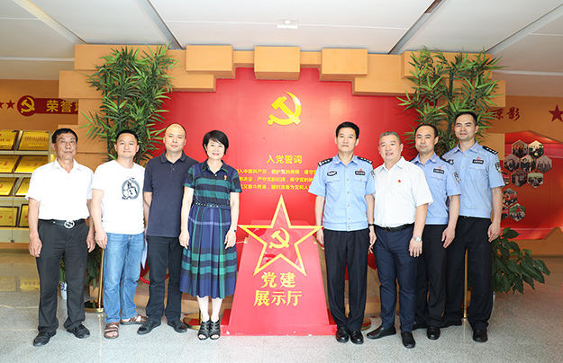 长沙市公安局机关纪委书记王海清一行莅临半岛在线,半岛在线（中国）走访调研
